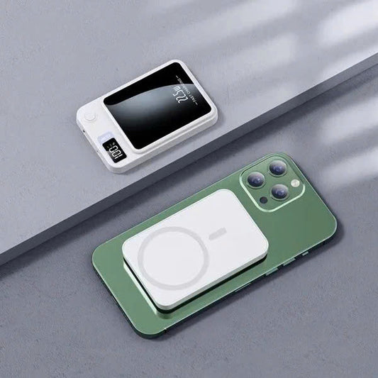 MagCharge Master: Magnetic Wireless Power Bank